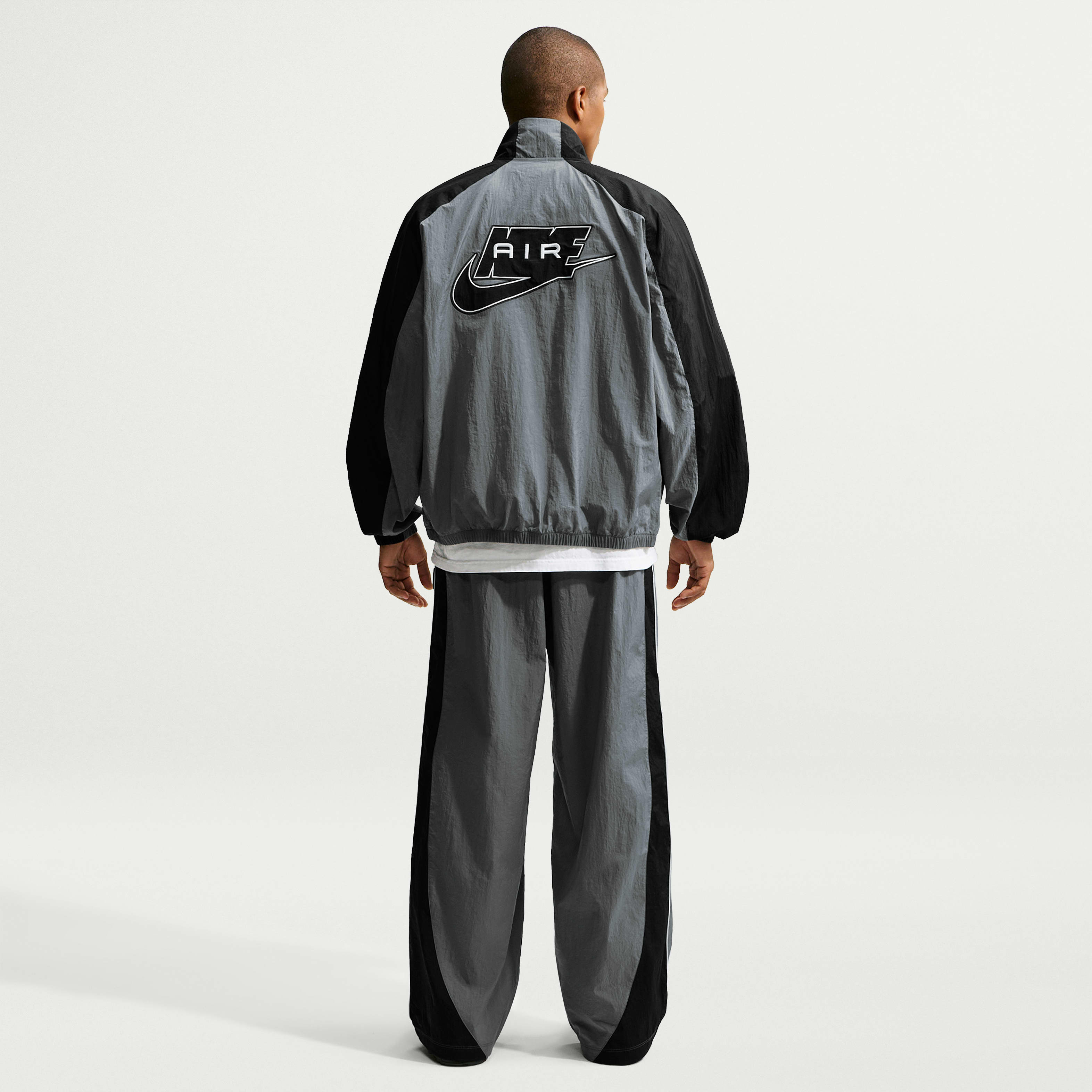 Nike Chelsea FC Third Men's Nike Total 90 Soccer Woven Track Pants